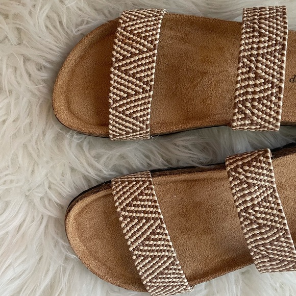 Beige Aztec Tribal Woven Banded Footbed Sandals - Picture 6 of 16